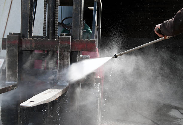 Best Warehouse Cleaning  in Fort Denaud, FL